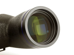 Bild von APM 10x50 Magnesium ED Apo Fernglas mit Stickstoff-Füllung