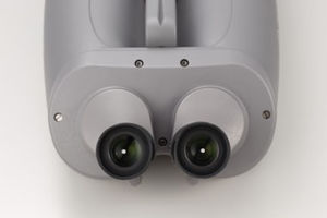 Bild von APM 120mm 45° SD-APO Fernglas mit UF24mm & Gabelmontierung